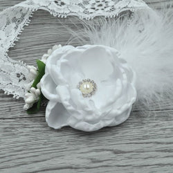 Vintage White Flower Headband With Feather